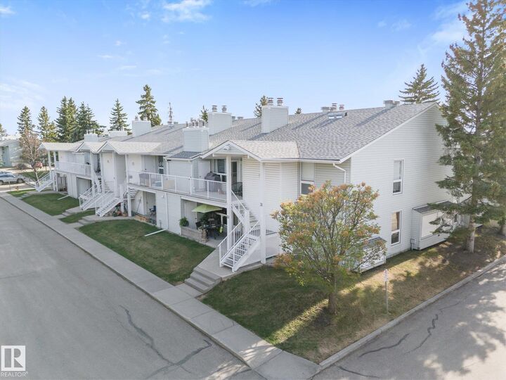 Property Photo:  2115 118 Street NW 26  AB T6J 5N1 