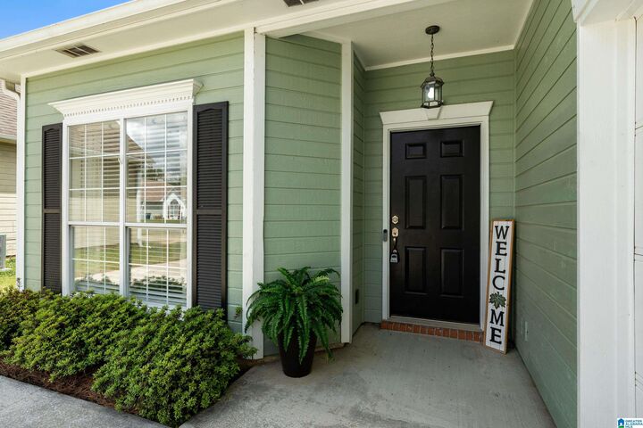 Property Photo:  1167 Amberley Woods Drive  AL 35080 