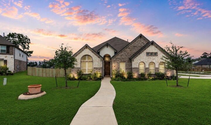 Property Photo:  40902 Welbey Court  TX 77354 