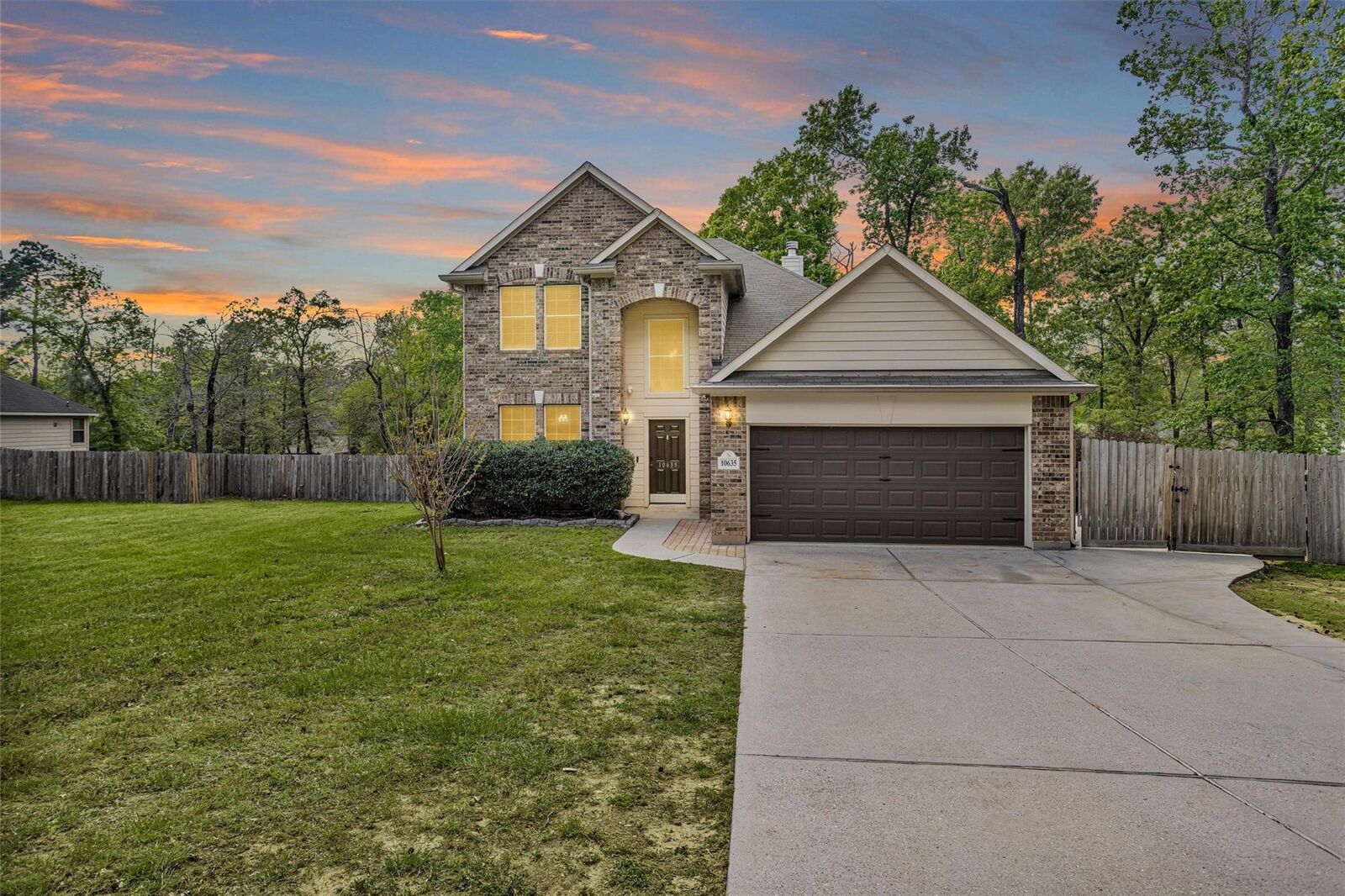 Property Photo:  10635 Forest Creek Drive  TX 77318 