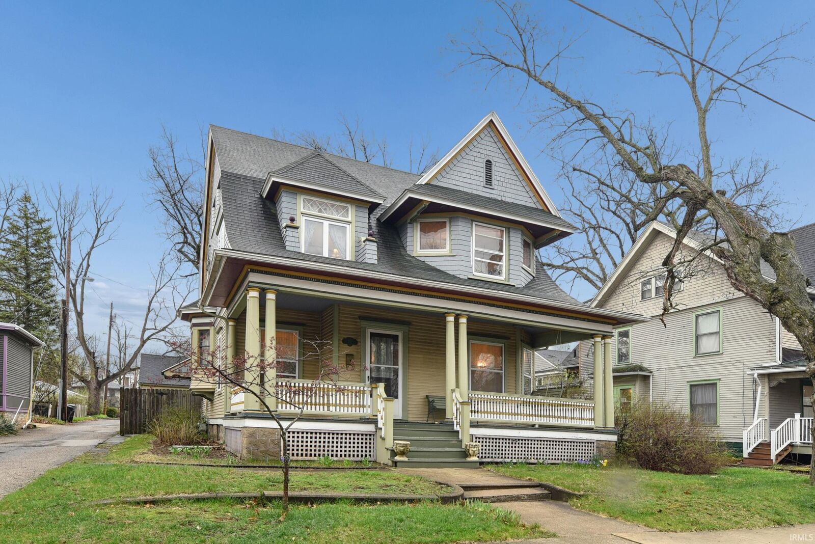 Property Photo: 712 Forest Avenue IN 46616-1309