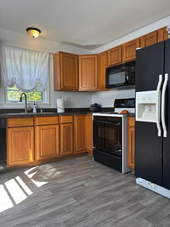 Property Photo:  106 Bender Drive  KY 40601 