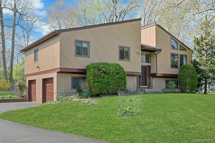 Property Photo:  973 Tilton Road  NY 10989 