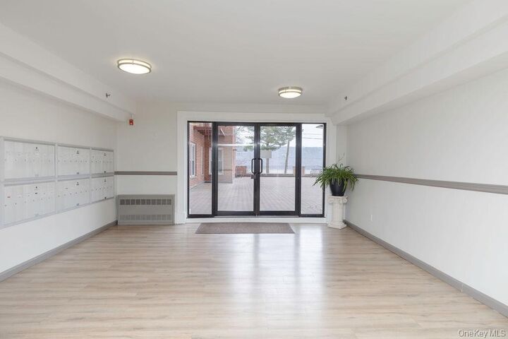 Property Photo:  1 Hawley Terrace 1F  NY 10701 