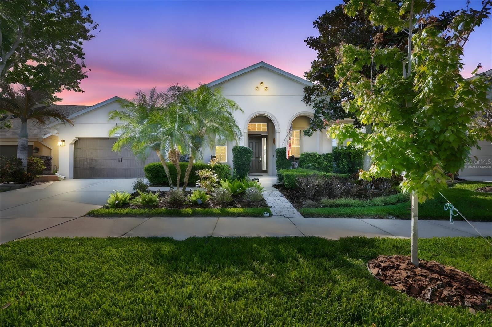 Property Photo:  6707 Park Strand Drive  FL 33572 