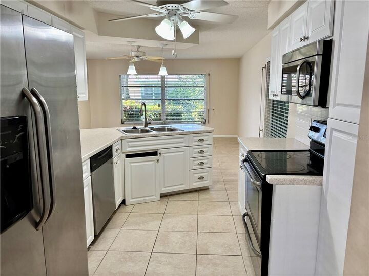 Property Photo:  6901 15th Avenue Drive W  FL 34209 