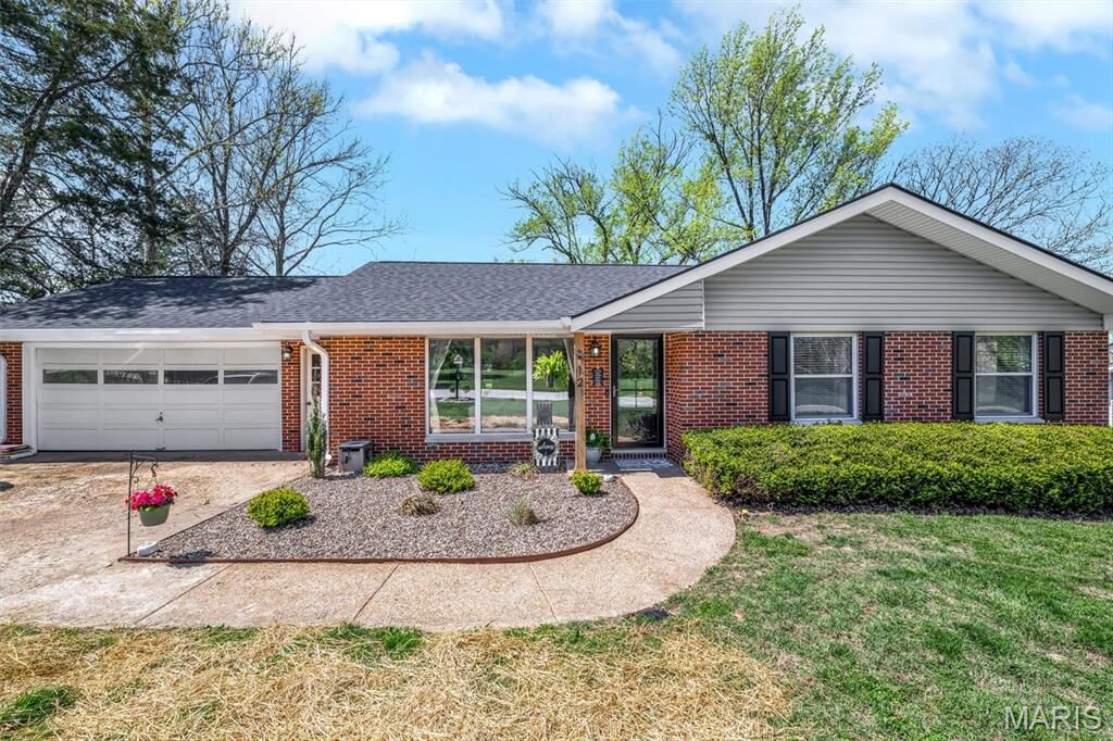 Property Photo: 12 Lakewood Drive MO 63050