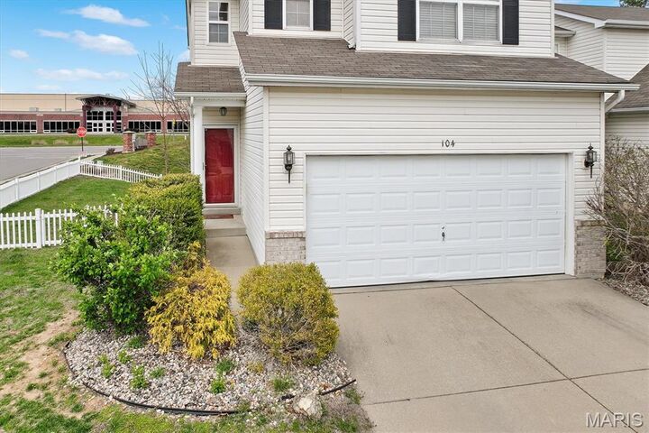 Property Photo:  104 Rivermeade Lane  IL 62220 