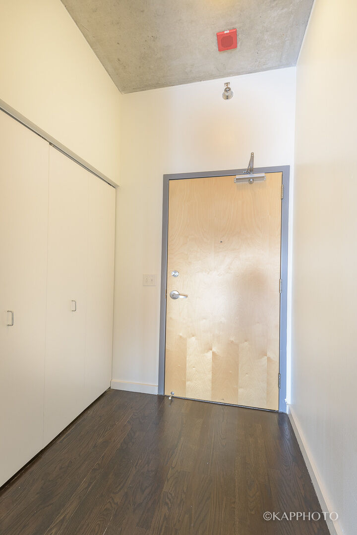 Property Photo:  1620 S Michigan Avenue 519  IL 60616 