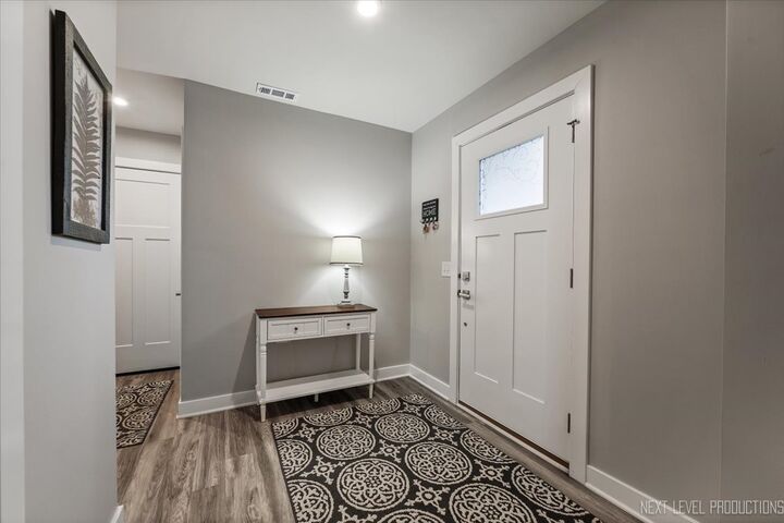 Property Photo:  2707 Nickerson Court  IL 60560 