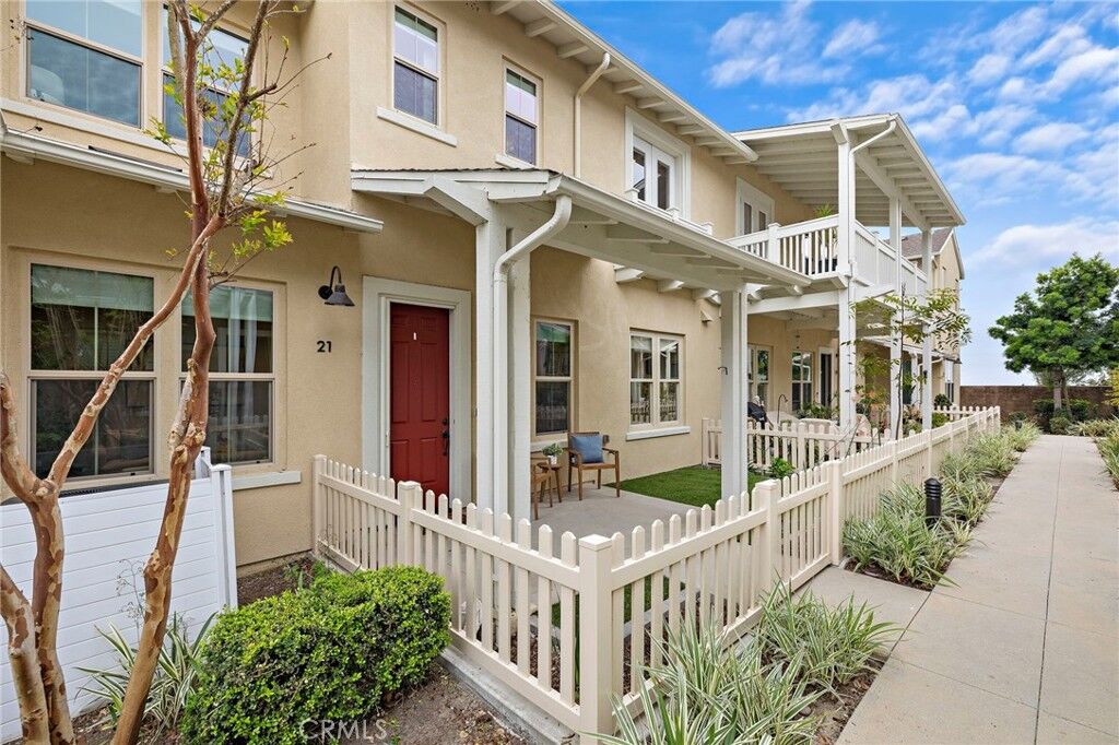 Property Photo:  21 Promesa Avenue  CA 92694 