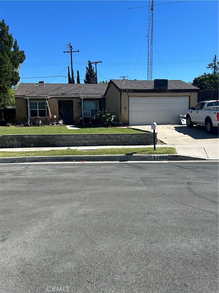 Property Photo:  27806 Meadowcreek  CA 91351 