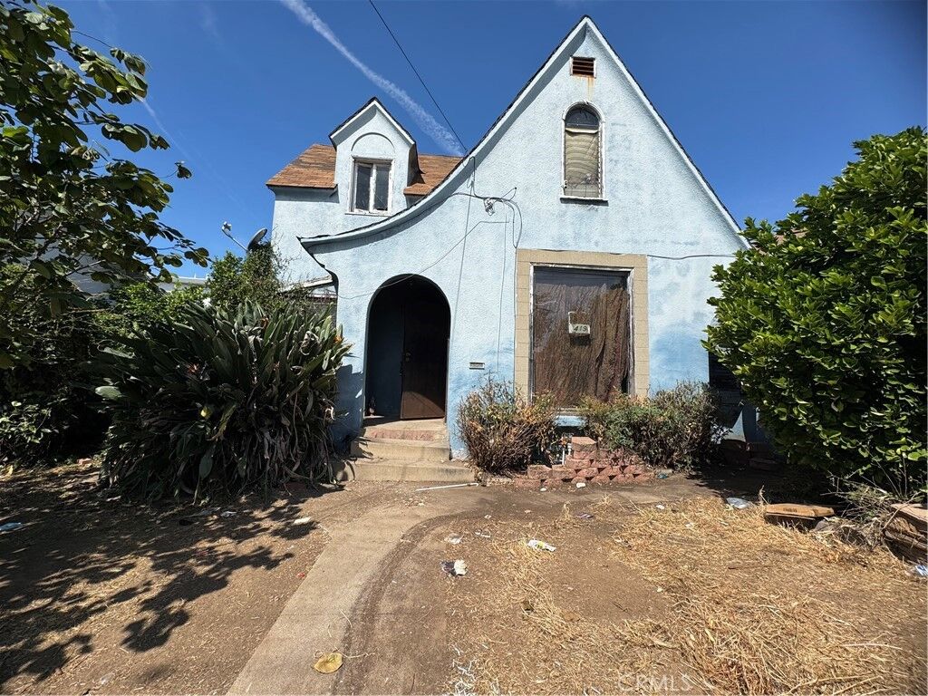 Property Photo:  419 N Mott  CA 90033 