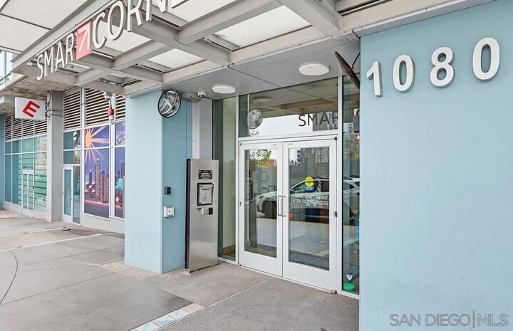 Property Photo:  1080 Park Blvd 913  CA 92101 