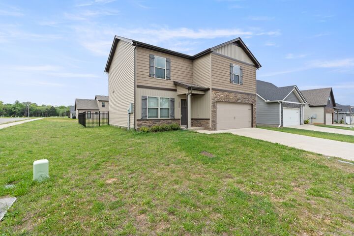 Property Photo:  2330 Red Barn Rd  TN 37037 