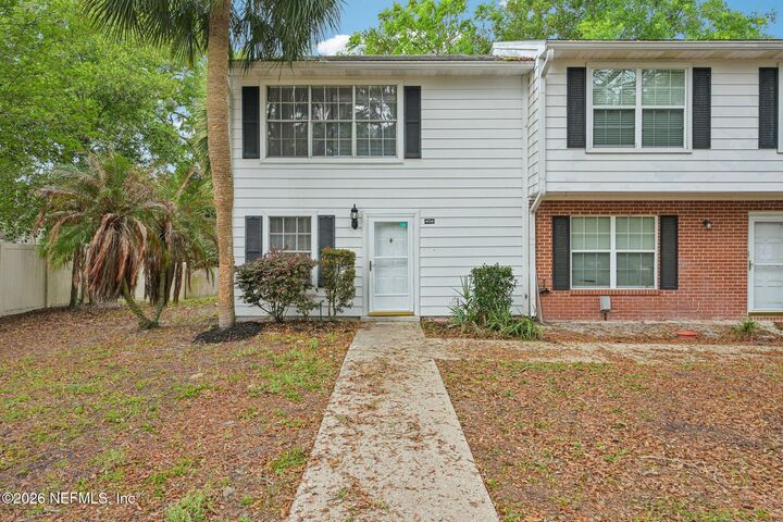 Property Photo:  406 Kettering Way  FL 32073 