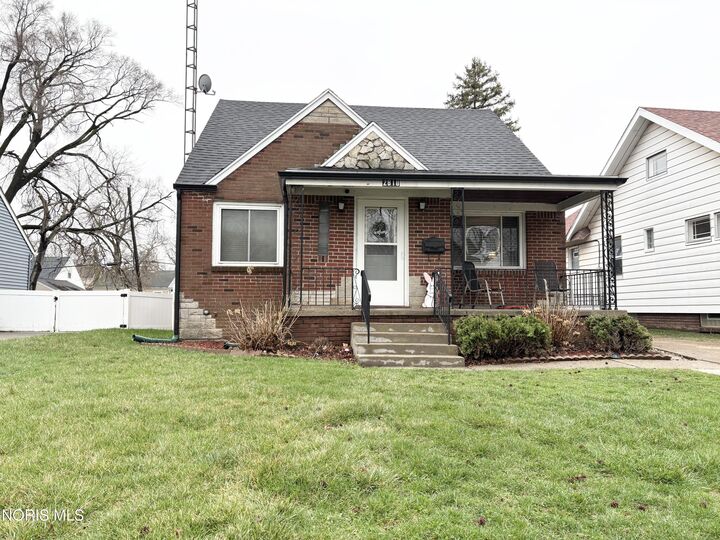 Property Photo:  2818 119th Street  OH 43611 