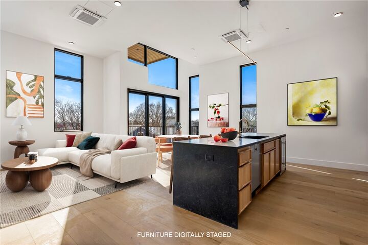 Property Photo:  905 SE 4th Street 300  AR 72712 