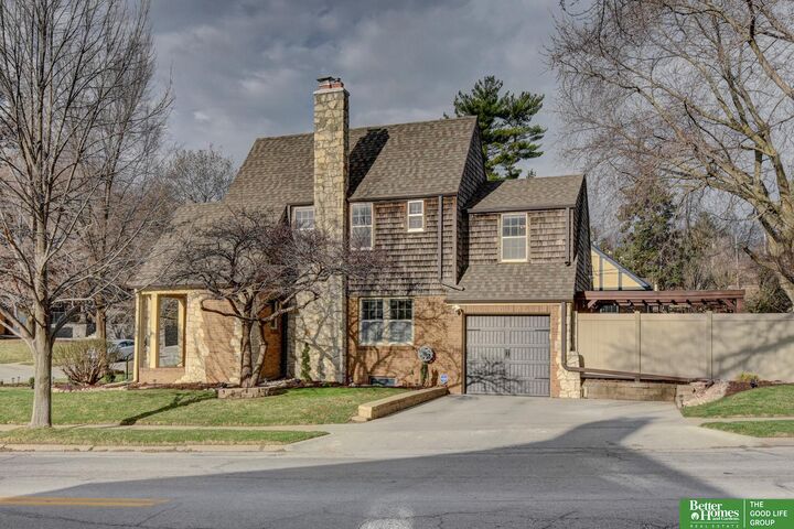 Property Photo:  5102 Parker Street  NE 68104 