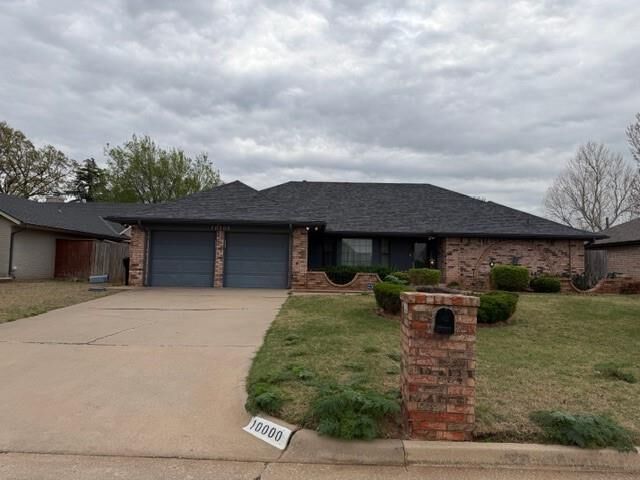 Property Photo: 10000 Mantle Drive OK 73162