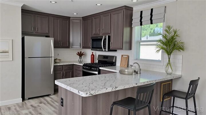 Property Photo:  24 Macpherson Crescent  ON N0B 2J0 