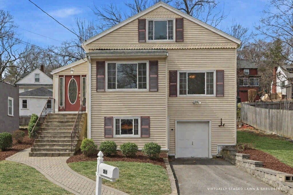 Property Photo:  20 Jennings  Rd  MA 02451 