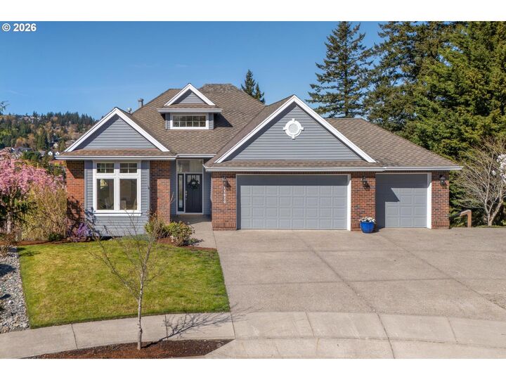 Property Photo:  11620 SE Buckskin Ct  OR 97086 