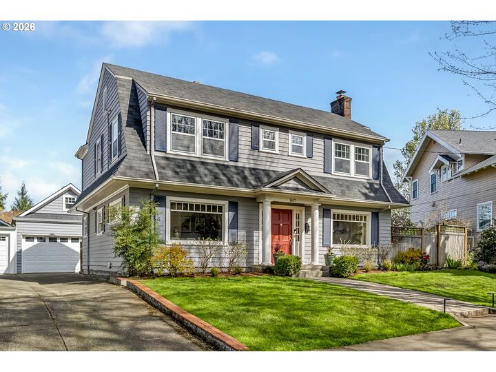 Property Photo:  2417 NE Hamblet St NE  OR 97212 