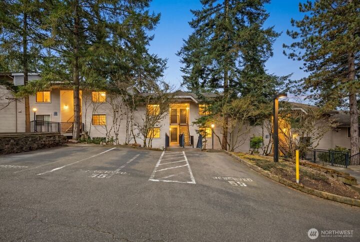 Property Photo:  12505 NE 116th Street A-12  WA 98034 