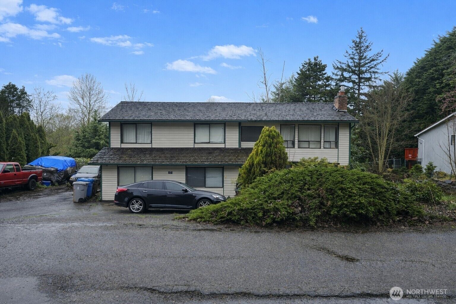 Property Photo:  25611  126th Place SE  WA 98030 