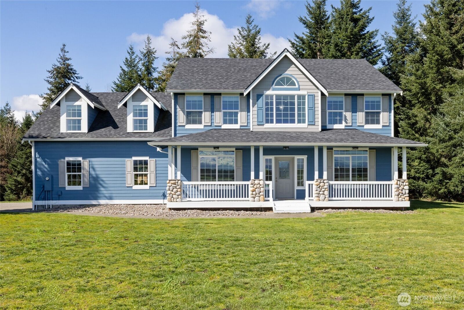 Property Photo:  31502  40th Avenue S  WA 98580 