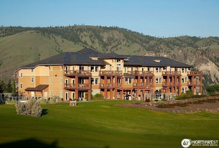 Property Photo:  1030  Desert Canyon Boulevard 304  WA 98843 