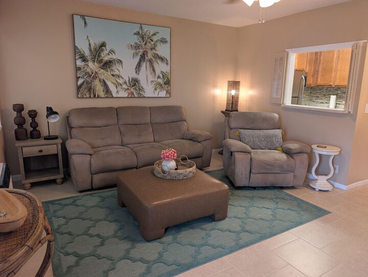 Property Photo:  190 Easthampton H  FL 33417 