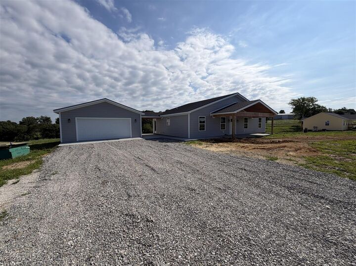 Property Photo:  8774 Richardsville Road  KY 42101 