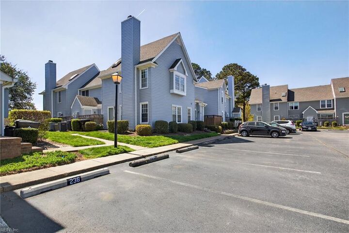 Property Photo:  5316 Lake Victoria Arch  VA 23464 