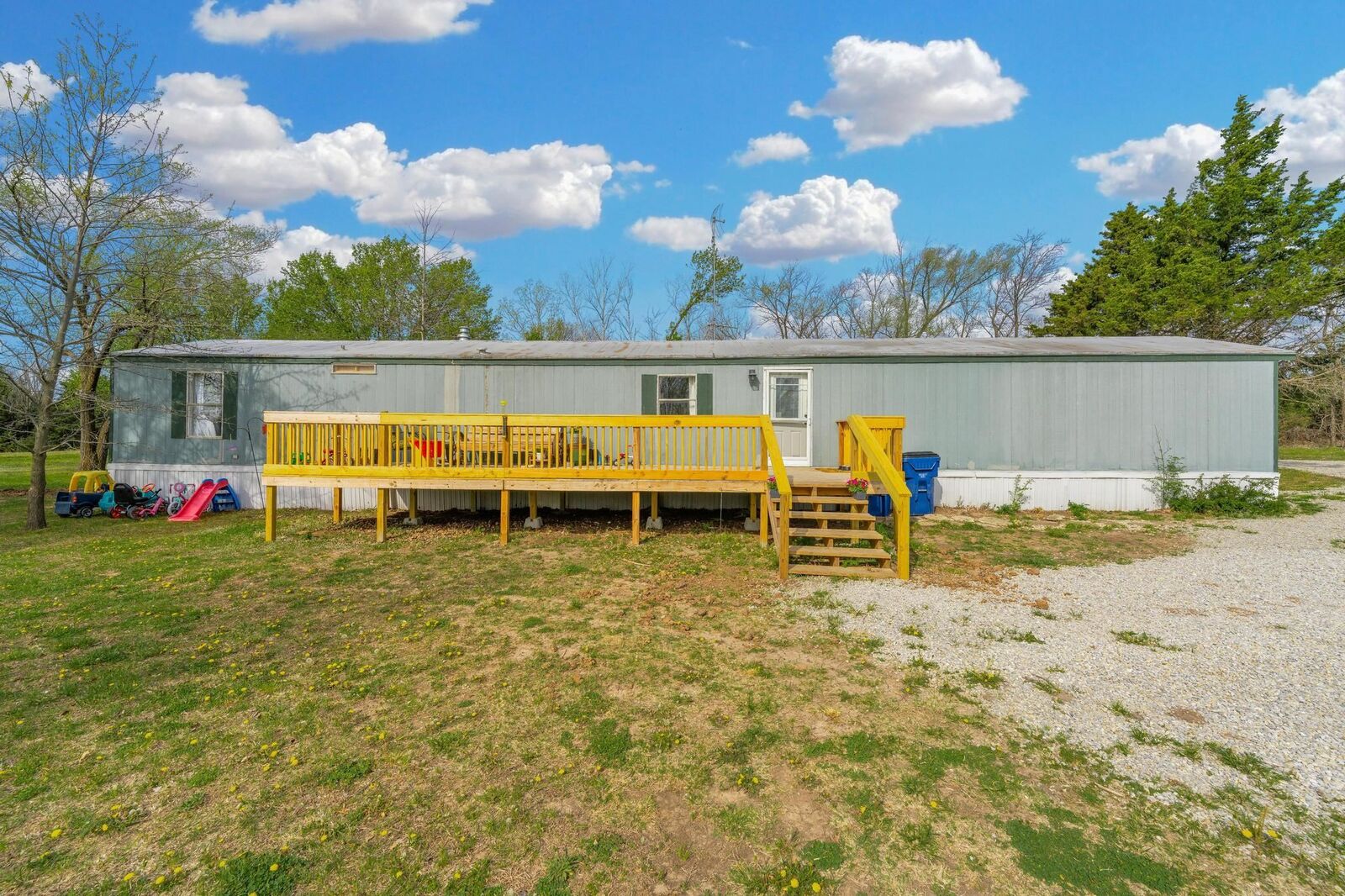 Property Photo:  9901 E 103rd St S  KS 67110 