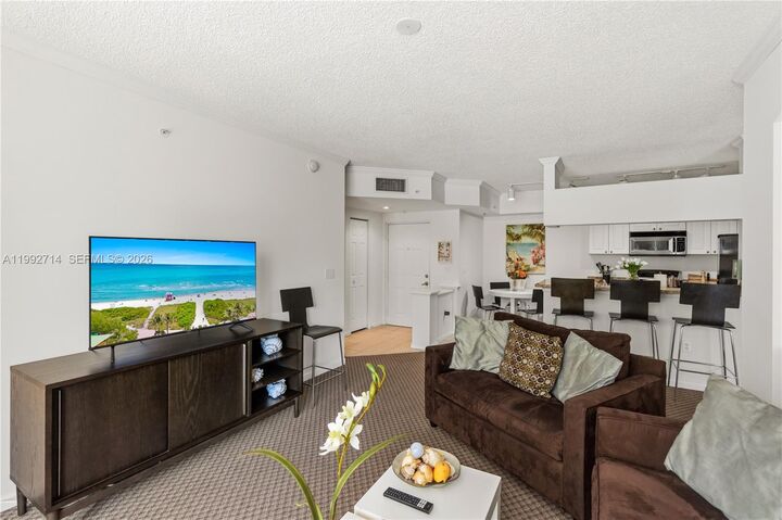 Property Photo:  17100 N Bay Rd 1301  FL 33160 