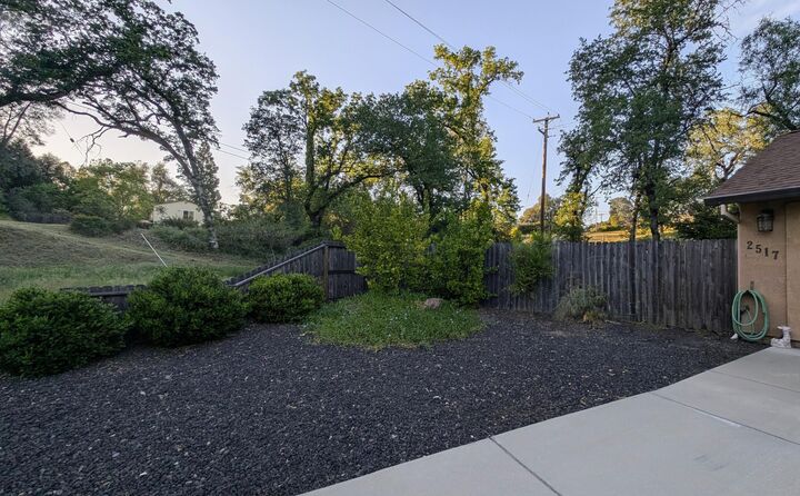Property Photo: 2517 Smith Avenue CA 96019