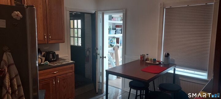 Property Photo:  580 Wilmot Avenue 2  CT 06607 