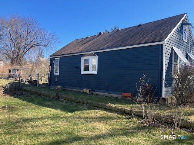 Property Photo:  9 Warriner Avenue  CT 06082 