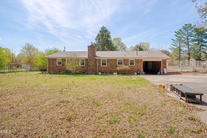 Property Photo: 2516 Evergreen Avenue NC 27217