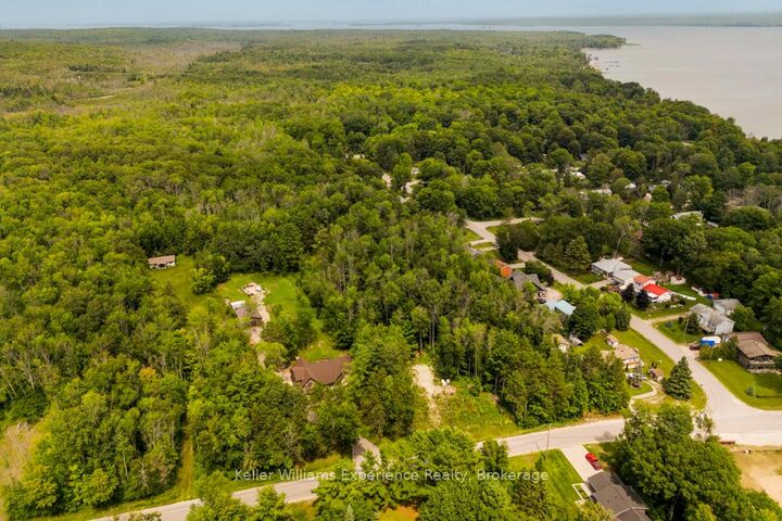 Property Photo: 264 Peek-A-Boo Trail ON L9M 0B3