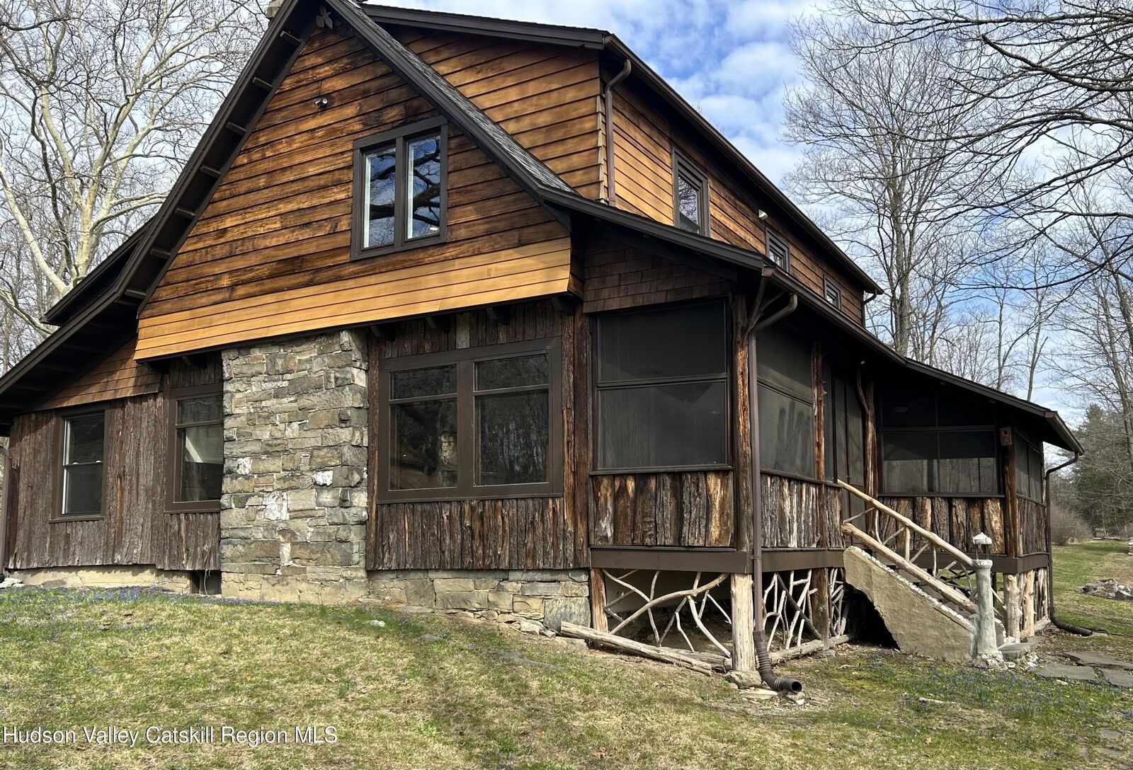 Property Photo:  5 Riverby  NY 12493 