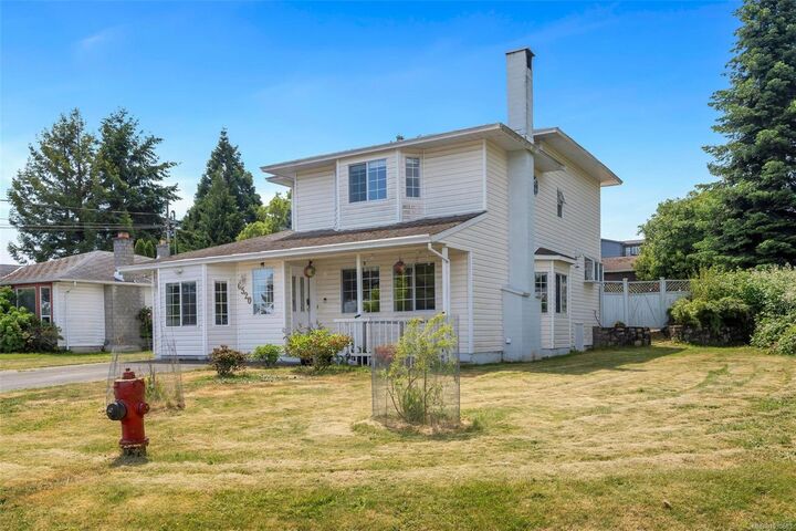 Property Photo:  6520 Country Rd  BC V9Z 0W9 