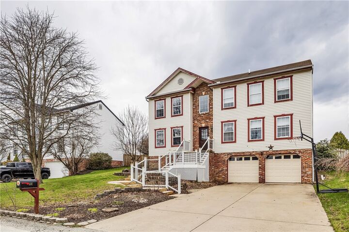 Property Photo:  537 Jackson Dr  PA 15613 