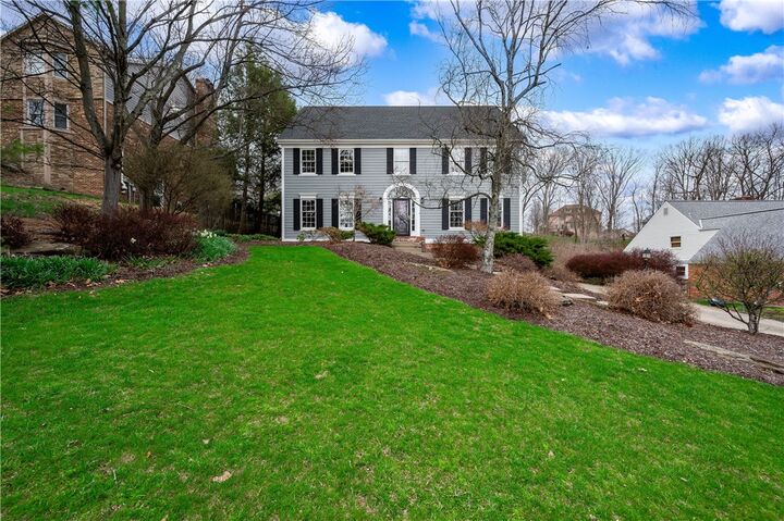 Property Photo:  2395 Traci Dr  PA 15237 