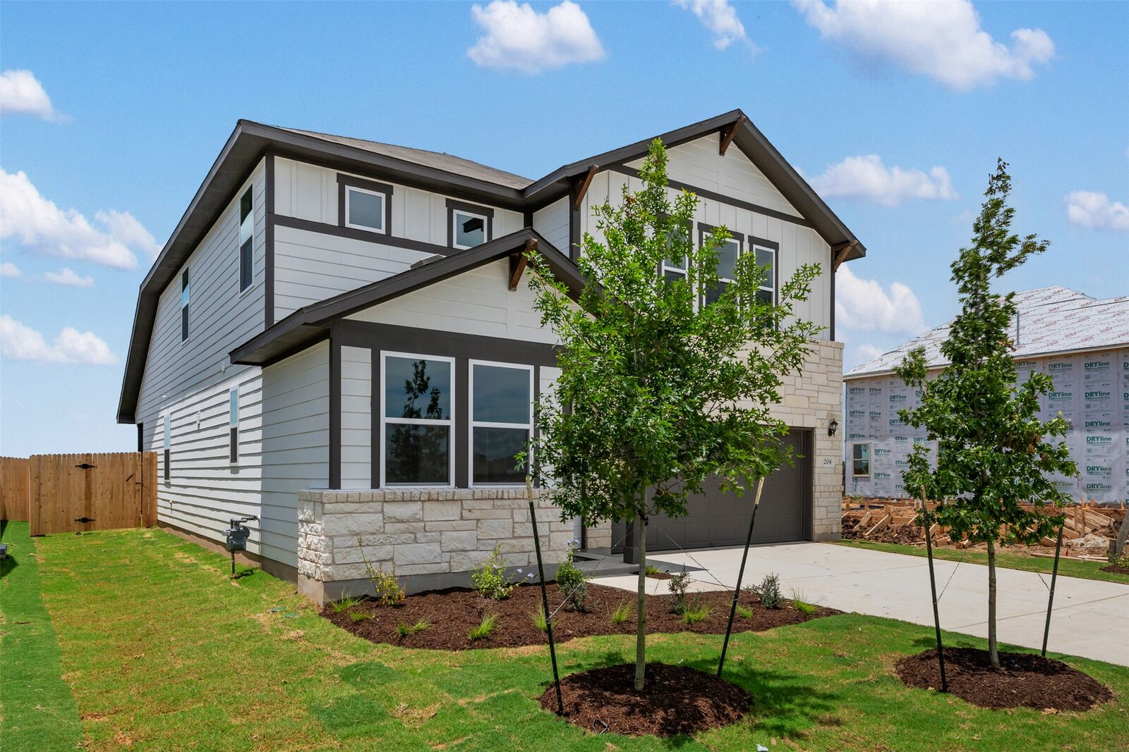 Property Photo:  204 Willow Heights Drive  TX 78634 