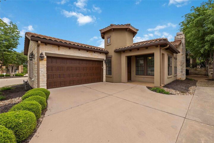 Property Photo:  204 Delfino Circle  TX 78734 