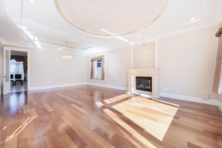 Property Photo: 2817 Oliver Crescent BC V6L 1T1
