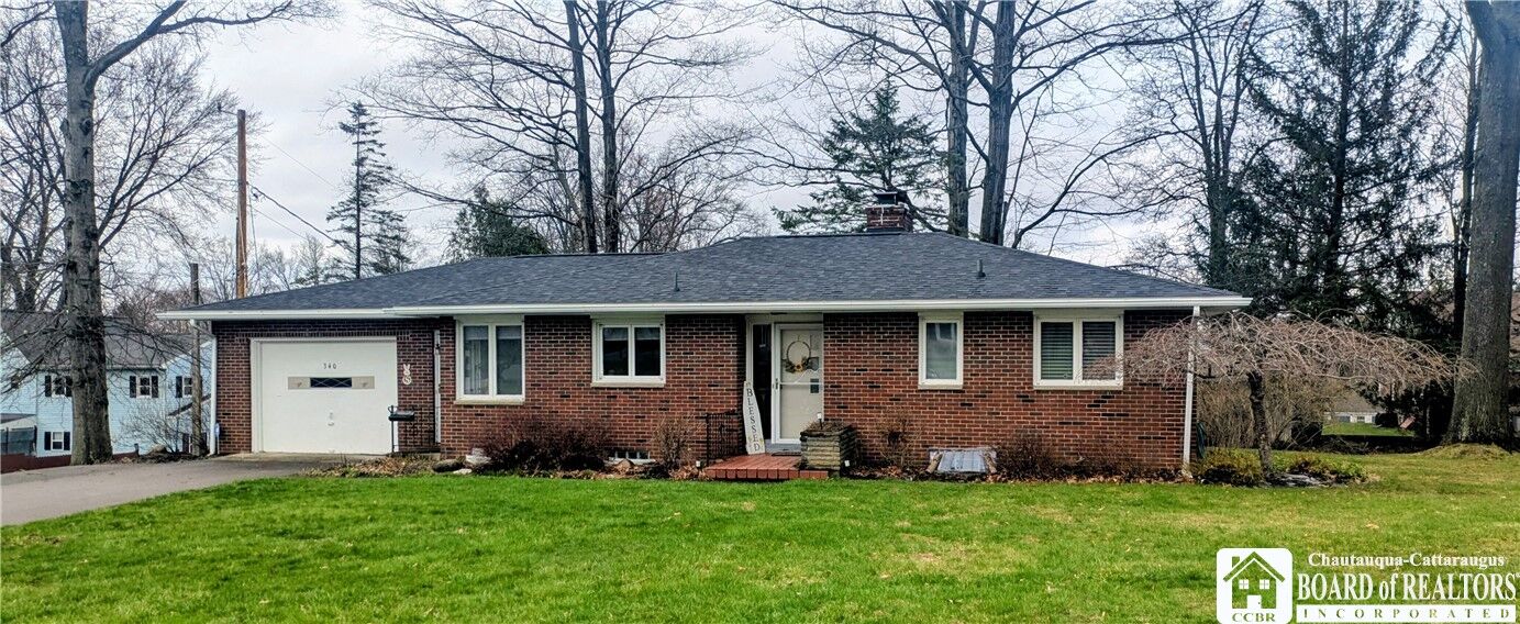 Property Photo:  340 Summit Avenue  NY 14701 